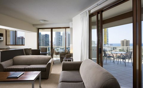 Broadbeach Savannah - eAccommodation 1