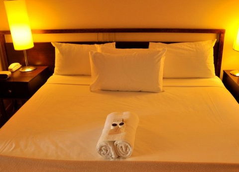 Broadbeach Savannah - eAccommodation 2