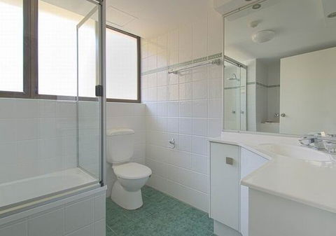 Bayview Apartments Rainbow Bay - eAccommodation 0