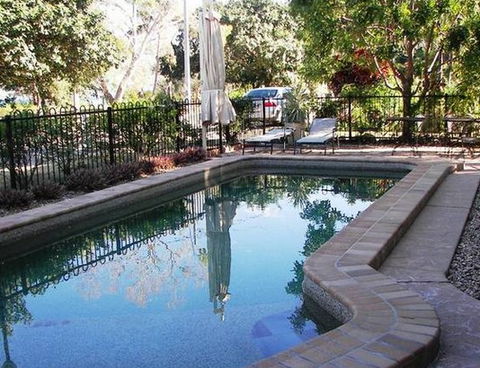 Champagne Apartments - eAccommodation 1