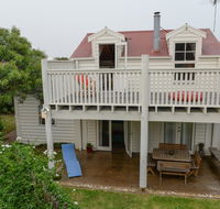 Surfers Palace Torquay - eAccommodation