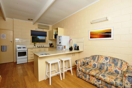 Coastal Breeze Units 1 To 5 - eAccommodation 1