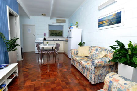 Coastal Breeze Units 1 To 5 - eAccommodation 4