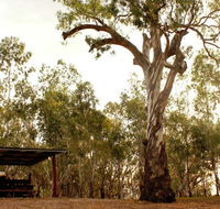 Beds on the Barwon - eAccommodation
