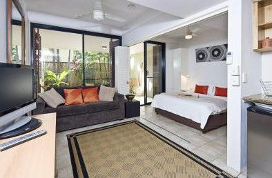 Julians Apartments - eAccommodation 2