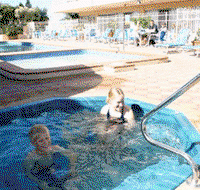 Bahia Beachfront Apartments - eAccommodation