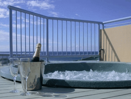 Castaway Cove Resort Noosa - eAccommodation 1