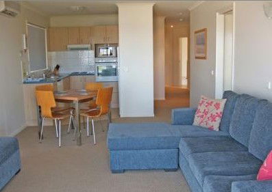 Sorrento Luxury Apartments - eAccommodation 4