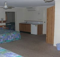 Sandcastle Motel - eAccommodation