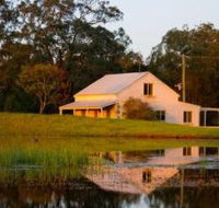 Madigan Vineyard - eAccommodation