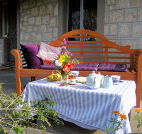 Riverview Cottage - eAccommodation