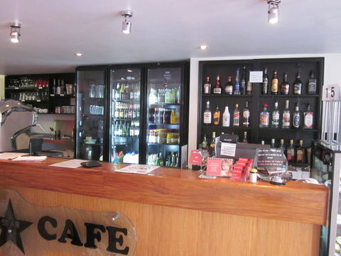 Cosmopolitan Motel And Serviced Apartments - eAccommodation 5