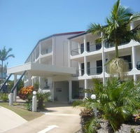 L'Amor Holiday Apartments - eAccommodation