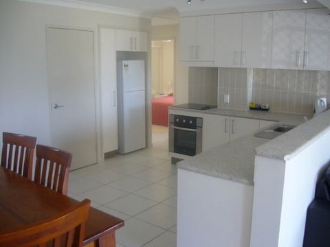 L'Amor Holiday Apartments - eAccommodation 3