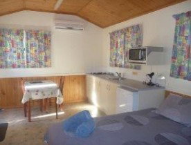 Harbour Lights Caravan Park - eAccommodation 3