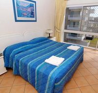 Beach Lodge Apartments - eAccommodation