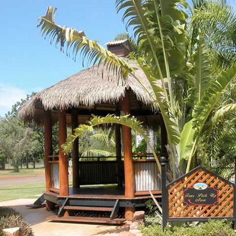 Ivanhoe Village Caravan Resort - eAccommodation 2