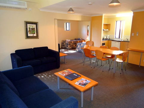 Amalfi Resort - eAccommodation 1