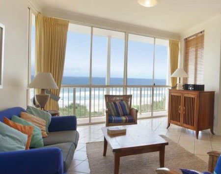 Whale Watch Ocean Beach Resort - eAccommodation 0