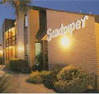 Sandpiper Holiday Apartments - eAccommodation