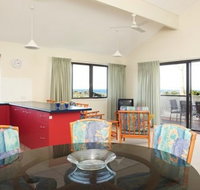 Peregian Court Resort - eAccommodation