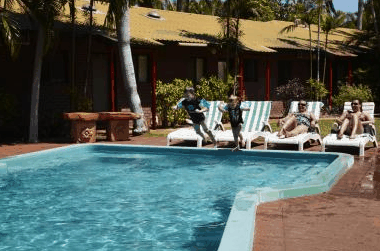 Bayside Holiday Apartments - eAccommodation 2