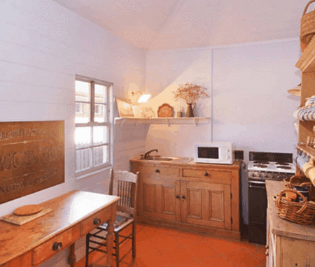 Prospect Villa - eAccommodation 1