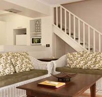 Sunset Cove Noosa Resort - eAccommodation