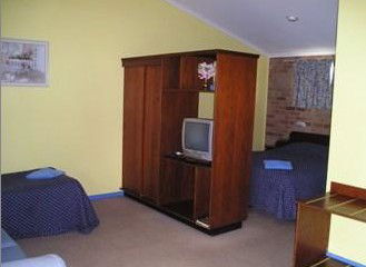 Rest Point Motel - eAccommodation 2