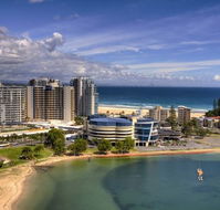 Outrigger Twin Towns Resort - eAccommodation