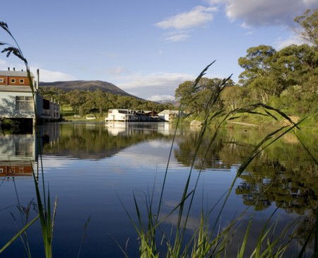 Lake Crackenback Resort - eAccommodation 2