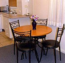 Manly Seaside Holiday Apartments - eAccommodation 5