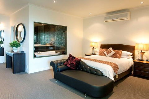 Arthurs Views - Bed & Breakfast Retreat - eAccommodation 1