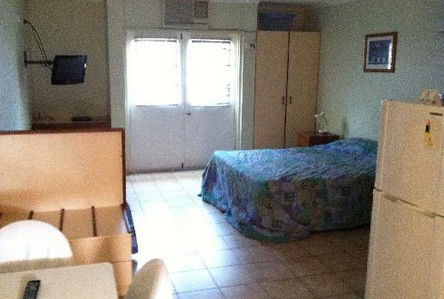 Peninsular Apartment Hotel - eAccommodation 2