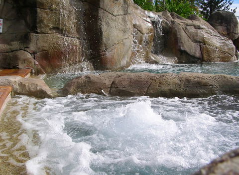 Paradise Island Resort - eAccommodation 5