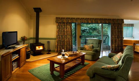 Clouds Of Montville Mountain Resort Motel - eAccommodation 0