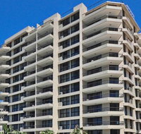 Clubb Coolum Beach - eAccommodation