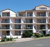 Whitecaps Holiday Apartments - eAccommodation