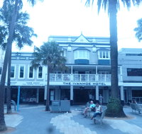 Ivanhoe Hotel - eAccommodation