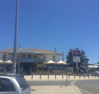 Barwon Hotel - eAccommodation