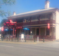 Blumberg Hotel - eAccommodation