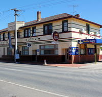 Bullocks Head Tavern - eAccommodation