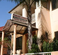Parade Lodge - eAccommodation