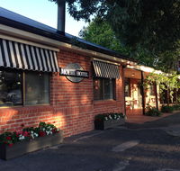 Moyhu Hotel - eAccommodation