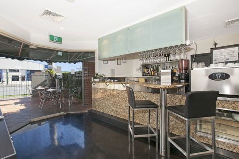 Comfort Inn & Suites Northgate - eAccommodation 3