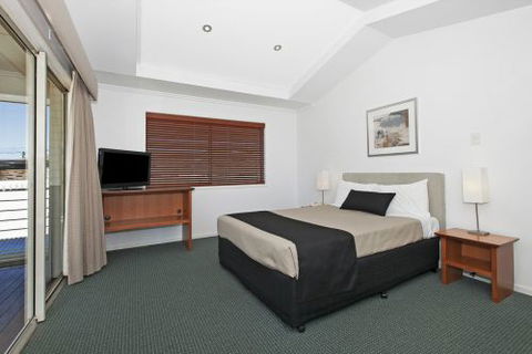 Comfort Inn & Suites Northgate - eAccommodation 8