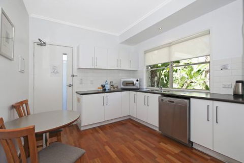 Comfort Inn & Suites Northgate - eAccommodation 9