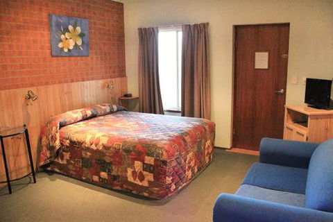 Catalina Motel Lake Macquarie - eAccommodation 2