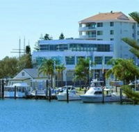 Golden Chain Le George Motel - eAccommodation