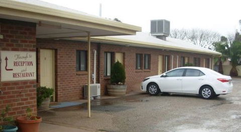 Roundhouse Motel - eAccommodation 6
